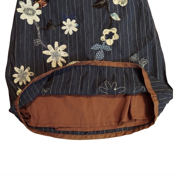 Boden Striped Floral Applique Linen Pencil Skirt - Picture 7 of 16